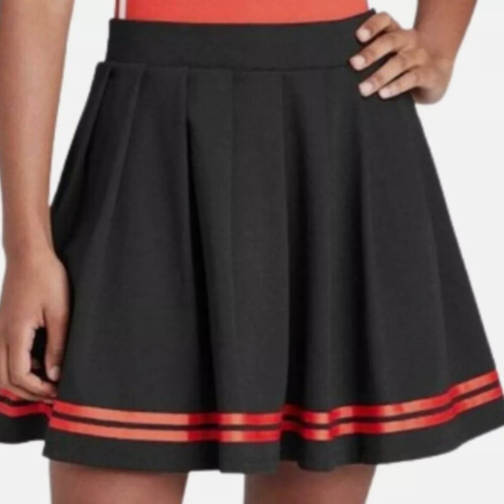 NWT Wild Fable Tennis Mini Skirt – Size Medium Preppy GothC9s
